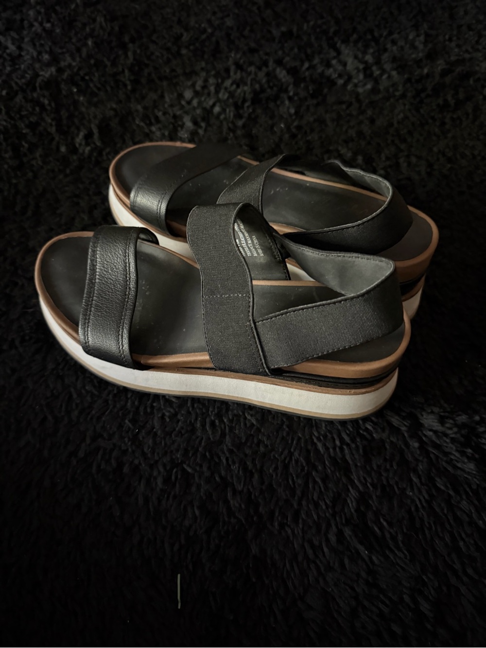 Crown vintage women’s platform sandals 6.5